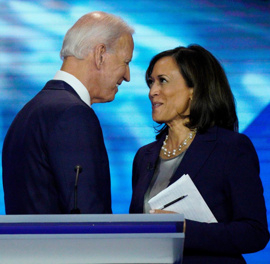 Biden steht zusammen mit Harris zur Wahl