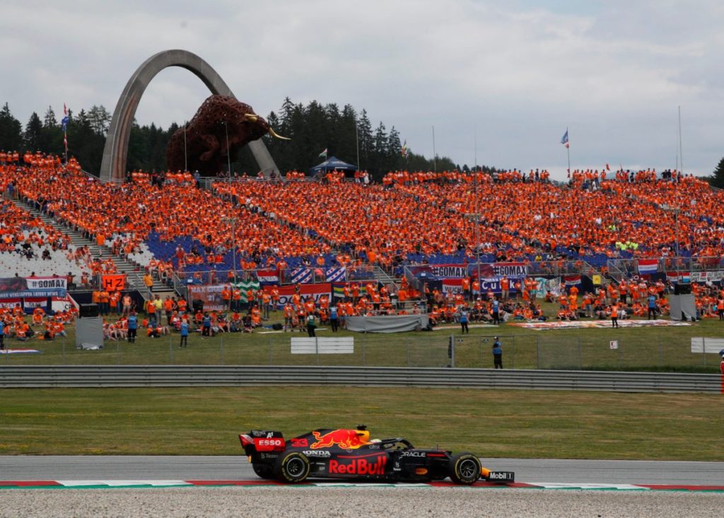 Warum tragen Max Verstappen-Fans Orange?